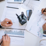 紙の業務が多い会社ほど人手不足になる理由