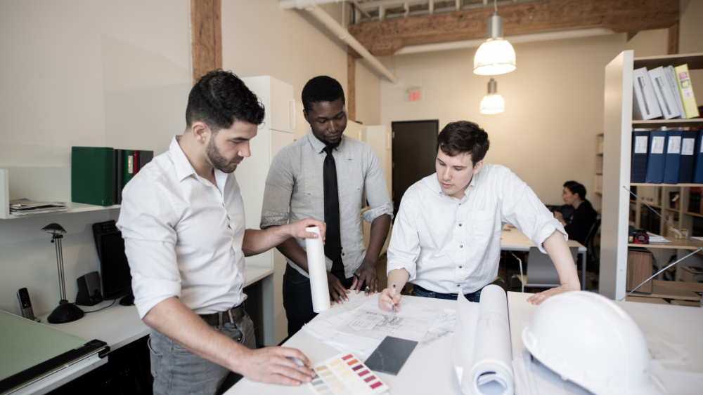 DXを任された担当者が孤立する本当の理由と、組織で推進するための処方箋とは?