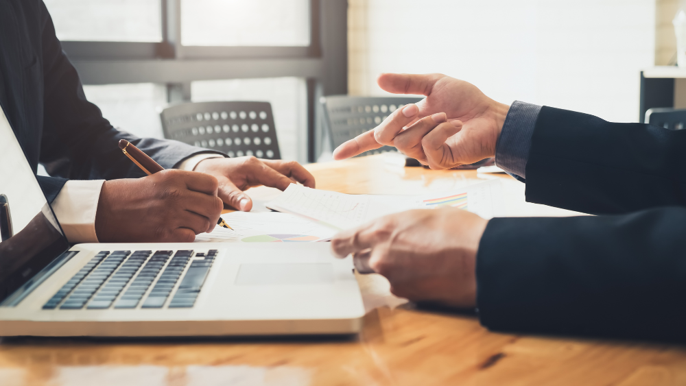 DXを任された担当者が孤立する本当の理由と、組織で推進するための処方箋とは?